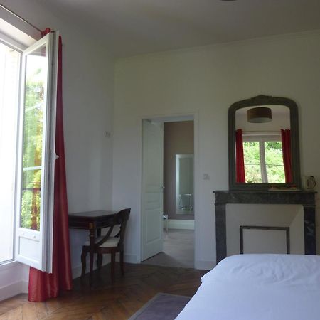 Saint-Branchs Cedre Et Charme Bed & Breakfast エクステリア 写真