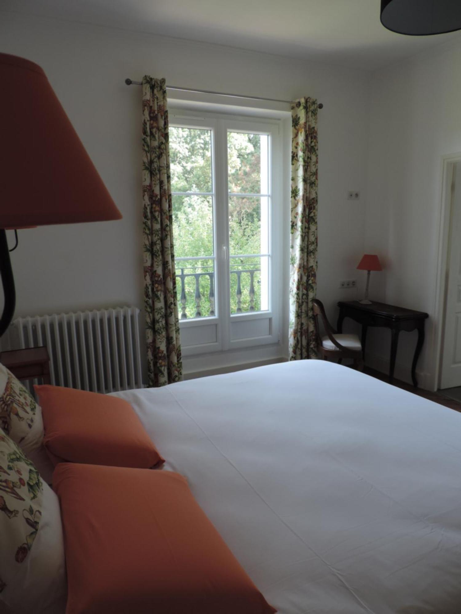 Saint-Branchs Cedre Et Charme Bed & Breakfast エクステリア 写真