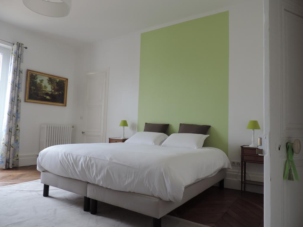 Saint-Branchs Cedre Et Charme Bed & Breakfast エクステリア 写真