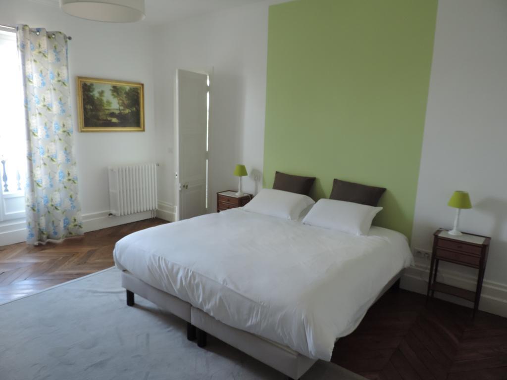 Saint-Branchs Cedre Et Charme Bed & Breakfast エクステリア 写真